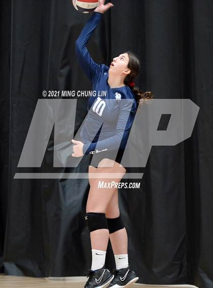 Thumbnail 1 in Crescenta Valley vs. Palm Desert (Queen's Court Tournament) photogallery.