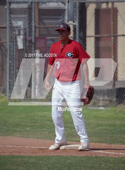 Thumbnail 2 in Glendale vs Hoover photogallery.