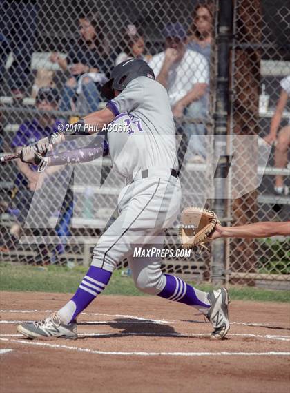 Thumbnail 1 in Glendale vs Hoover photogallery.