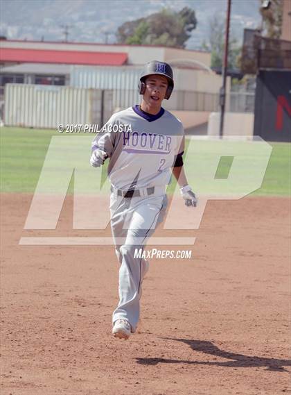Thumbnail 3 in Glendale vs Hoover photogallery.