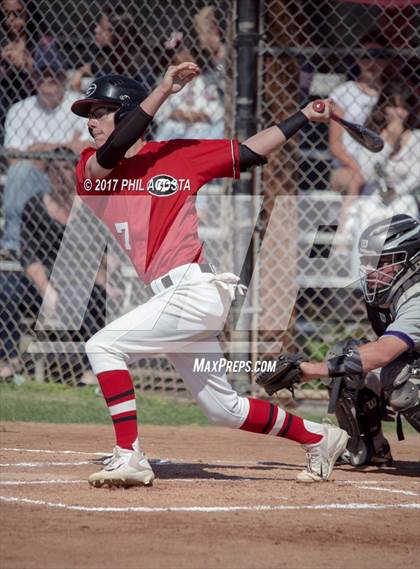 Thumbnail 1 in Glendale vs Hoover photogallery.