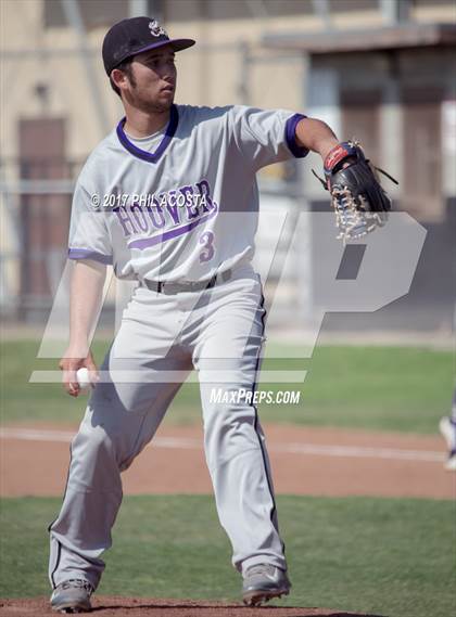 Thumbnail 2 in Glendale vs Hoover photogallery.