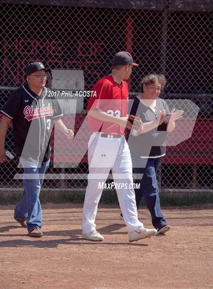 Thumbnail 1 in Glendale vs Hoover photogallery.