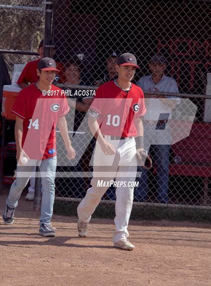 Thumbnail 1 in Glendale vs Hoover photogallery.
