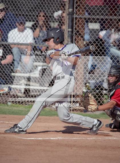 Thumbnail 1 in Glendale vs Hoover photogallery.