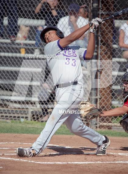Thumbnail 1 in Glendale vs Hoover photogallery.