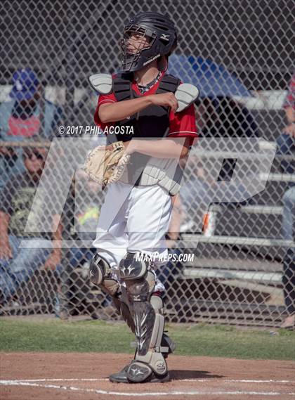 Thumbnail 3 in Glendale vs Hoover photogallery.