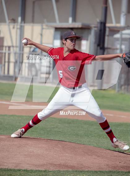 Thumbnail 3 in Glendale vs Hoover photogallery.