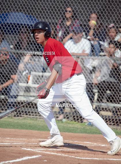 Thumbnail 2 in Glendale vs Hoover photogallery.