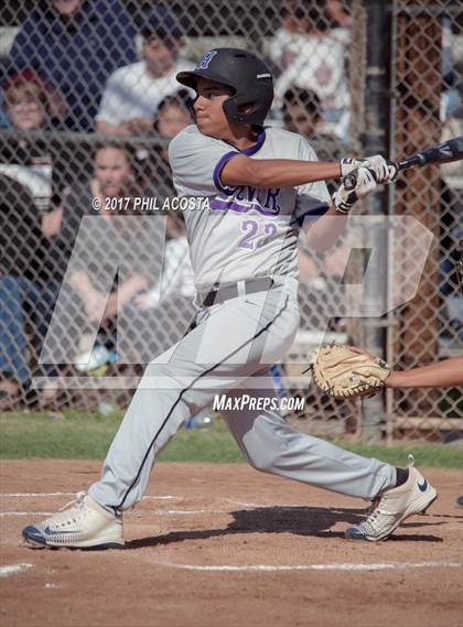 Thumbnail 2 in Glendale vs Hoover photogallery.