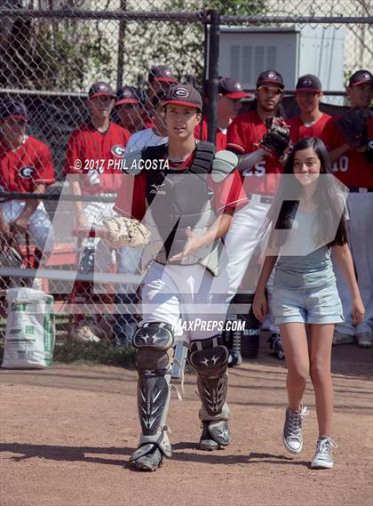 Thumbnail 3 in Glendale vs Hoover photogallery.