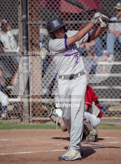 Thumbnail 3 in Glendale vs Hoover photogallery.