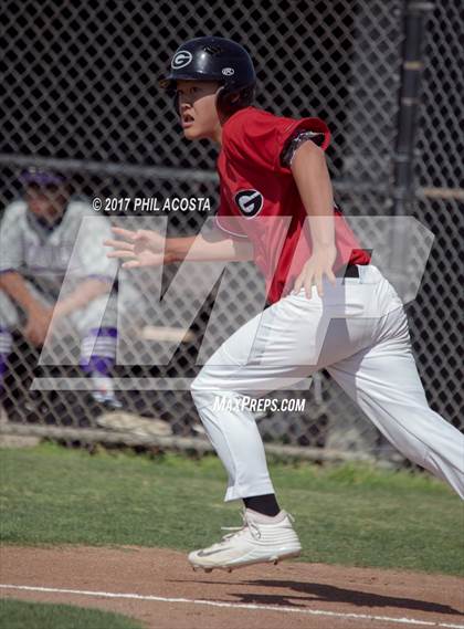 Thumbnail 1 in Glendale vs Hoover photogallery.