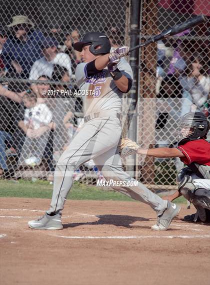 Thumbnail 1 in Glendale vs Hoover photogallery.