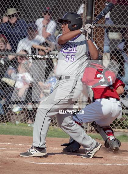 Thumbnail 1 in Glendale vs Hoover photogallery.