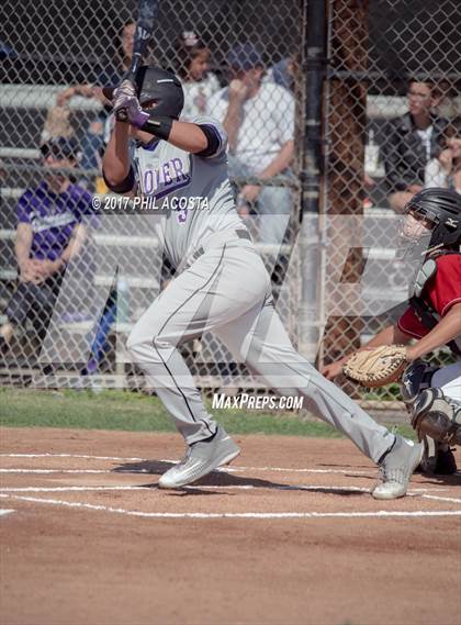 Thumbnail 1 in Glendale vs Hoover photogallery.