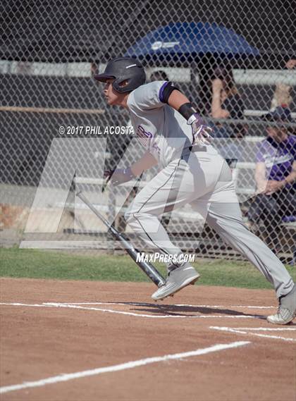 Thumbnail 1 in Glendale vs Hoover photogallery.