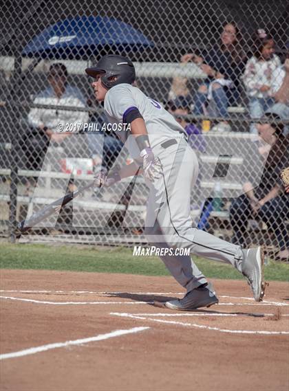 Thumbnail 3 in Glendale vs Hoover photogallery.