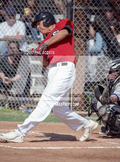 Thumbnail 3 in Glendale vs Hoover photogallery.
