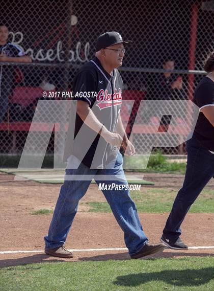 Thumbnail 1 in Glendale vs Hoover photogallery.