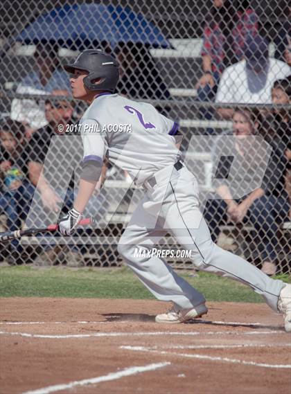 Thumbnail 2 in Glendale vs Hoover photogallery.