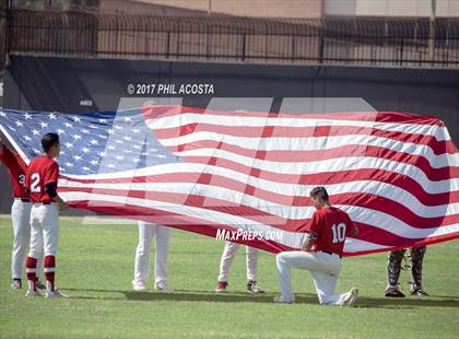 Thumbnail 3 in Glendale vs Hoover photogallery.