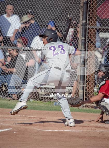 Thumbnail 2 in Glendale vs Hoover photogallery.