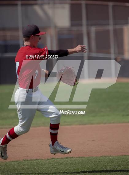 Thumbnail 1 in Glendale vs Hoover photogallery.