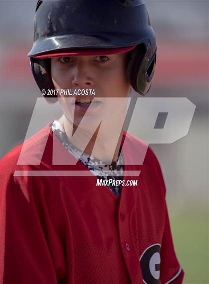 Thumbnail 2 in Glendale vs Hoover photogallery.