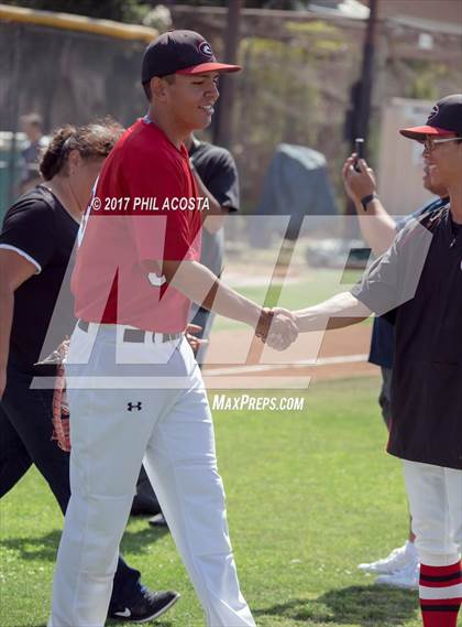 Thumbnail 3 in Glendale vs Hoover photogallery.