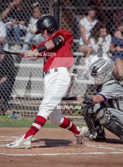 Thumbnail 1 in Glendale vs Hoover photogallery.
