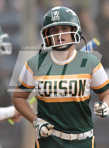 Thumbnail 3 in Mater Dei vs. Edison (Alan Dugard Classic) photogallery.
