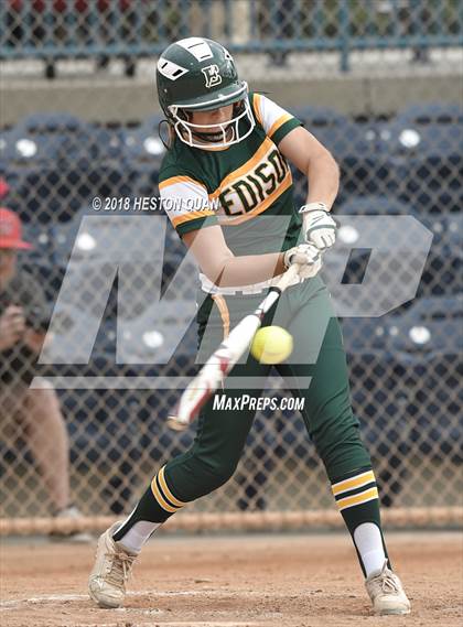 Thumbnail 2 in Mater Dei vs. Edison (Alan Dugard Classic) photogallery.