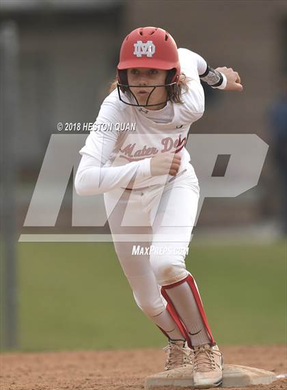 Thumbnail 2 in Mater Dei vs. Edison (Alan Dugard Classic) photogallery.