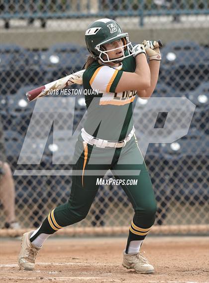 Thumbnail 3 in Mater Dei vs. Edison (Alan Dugard Classic) photogallery.
