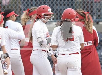 Thumbnail 2 in Mater Dei vs. Edison (Alan Dugard Classic) photogallery.