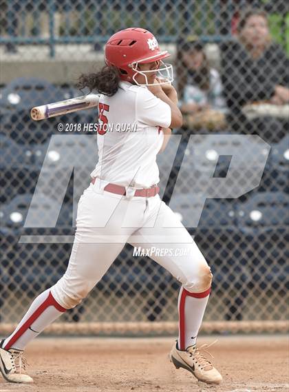 Thumbnail 2 in Mater Dei vs. Edison (Alan Dugard Classic) photogallery.