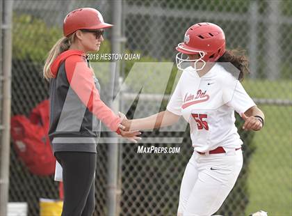 Thumbnail 1 in Mater Dei vs. Edison (Alan Dugard Classic) photogallery.