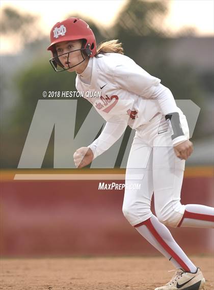 Thumbnail 1 in Mater Dei vs. Edison (Alan Dugard Classic) photogallery.