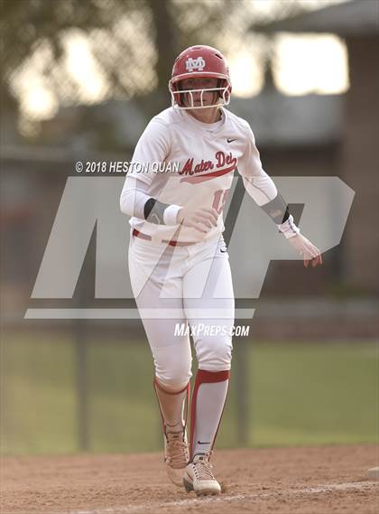 Thumbnail 2 in Mater Dei vs. Edison (Alan Dugard Classic) photogallery.