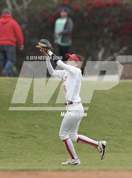 Thumbnail 3 in Mater Dei vs. Edison (Alan Dugard Classic) photogallery.