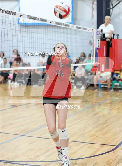 Thumbnail 3 in Winter Haven vs South Fork (Nike Tournament of Champions) photogallery.