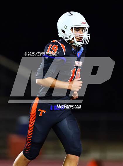 Thumbnail 1 in FR: Valley Christian @ Thunderbird photogallery.