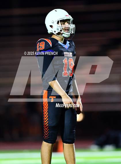 Thumbnail 2 in FR: Valley Christian @ Thunderbird photogallery.