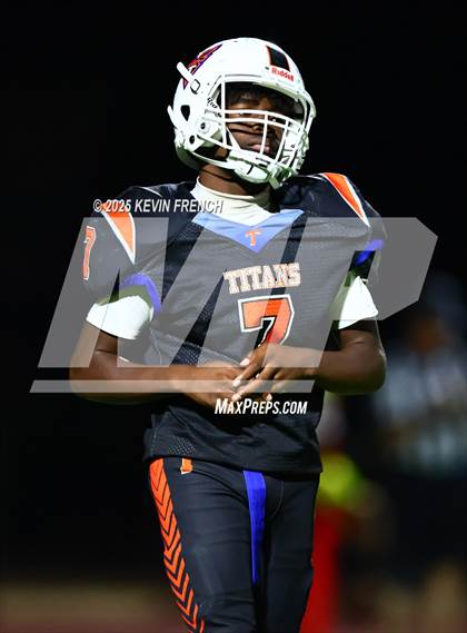 Thumbnail 1 in FR: Valley Christian @ Thunderbird photogallery.