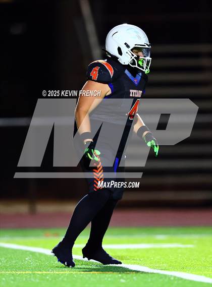 Thumbnail 2 in FR: Valley Christian @ Thunderbird photogallery.