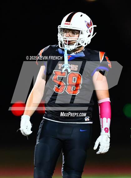 Thumbnail 2 in FR: Valley Christian @ Thunderbird photogallery.