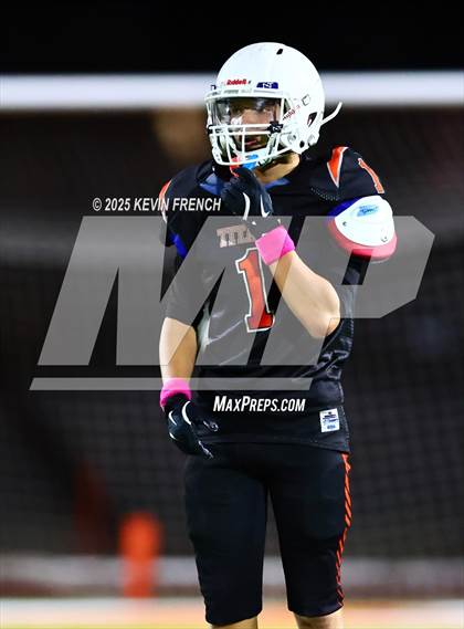 Thumbnail 1 in FR: Valley Christian @ Thunderbird photogallery.