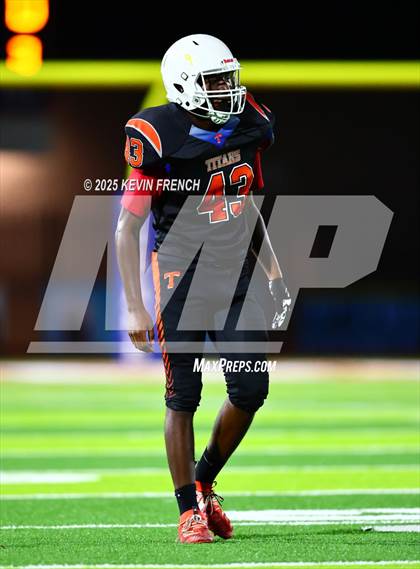 Thumbnail 1 in FR: Valley Christian @ Thunderbird photogallery.