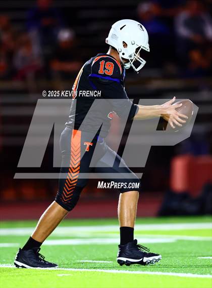 Thumbnail 1 in FR: Valley Christian @ Thunderbird photogallery.